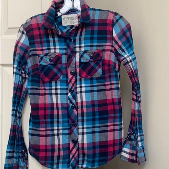 Tops - Aéropostale Plaid Button Up Long Sleeve